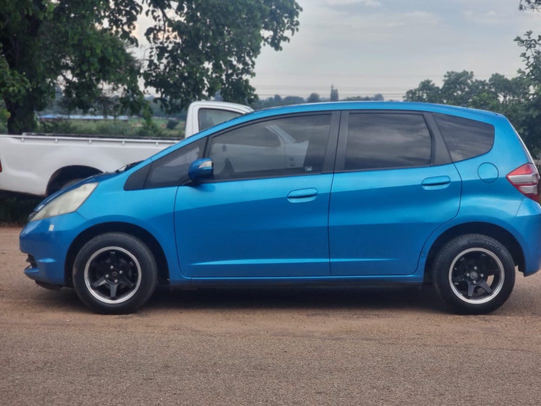 Honda Fit new shape with best car rental prices in Harare